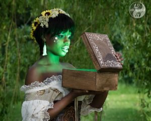 Read more about the article Fantasy photo shoot – Pandora’s Box