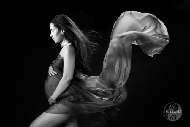 Beautiful maternity photography in Kingston upon Thames, Surrey-8501722_bw Beautiful maternity photography