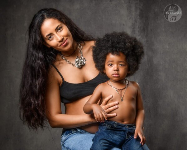 Family photographer in Kingston upon Thames, Surrey-8501874crop Family photographer in Kingston upon Thames, Surrey